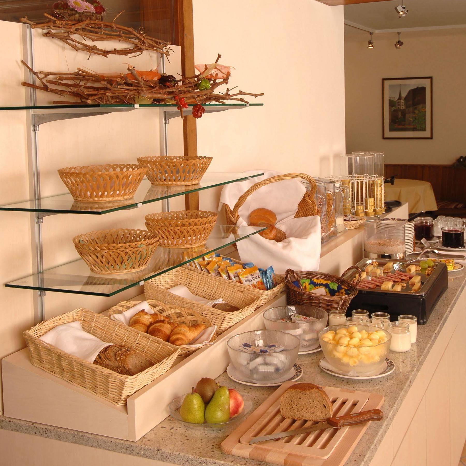 Hotel Viktoria-Leukerbad-Therme מראה חיצוני תמונה