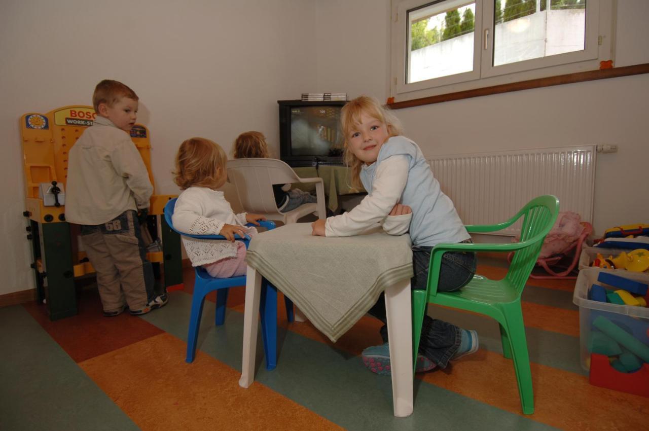 Hotel Viktoria-Leukerbad-Therme מראה חיצוני תמונה